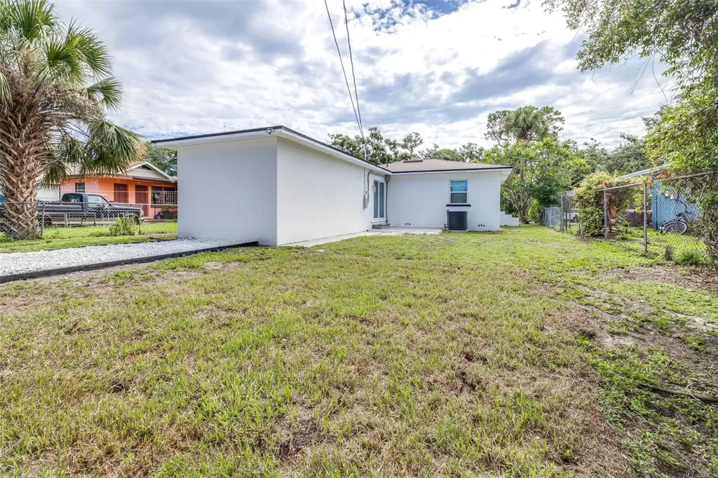 2325 Highland Street S St Petersburg FL 33705