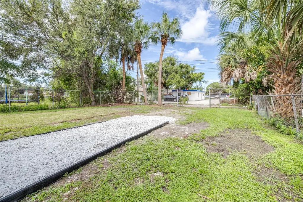 2325 Highland Street S St Petersburg FL 33705