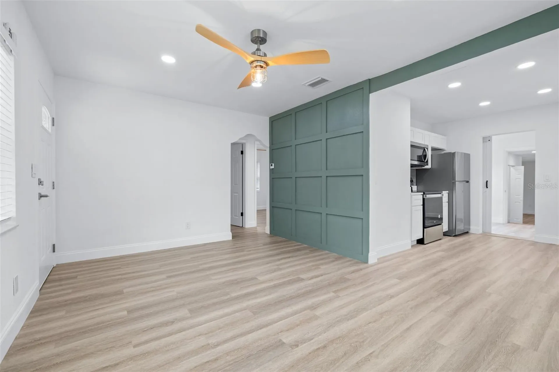 2325 Highland Street S St Petersburg FL 33705