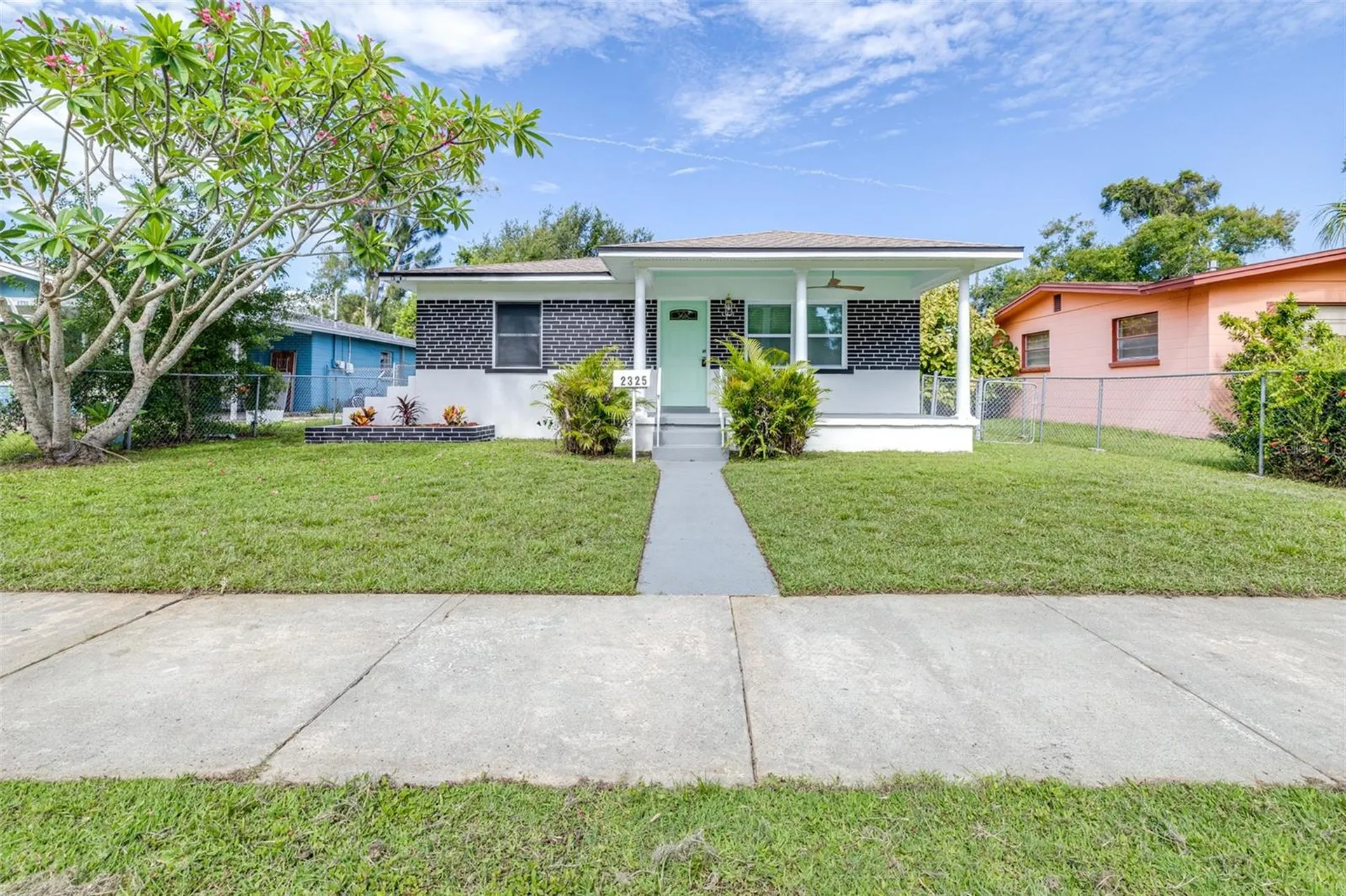 2325 Highland Street S St Petersburg FL 33705