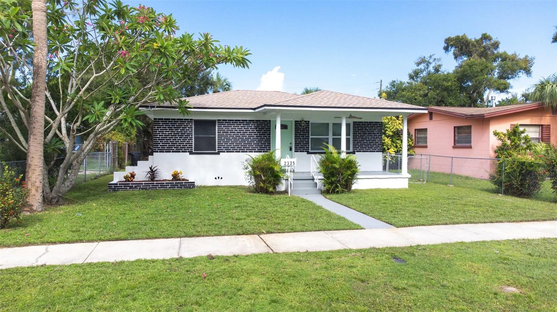 2325 Highland Street S St Petersburg FL 33705
