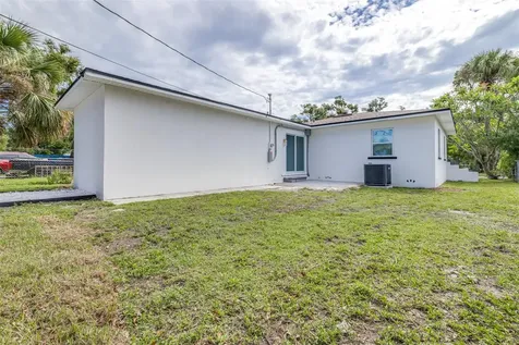 2325 Highland Street S St Petersburg FL 33705