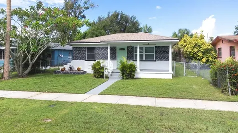 2325 Highland Street S St Petersburg FL 33705