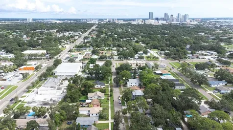 2325 Highland Street S St Petersburg FL 33705