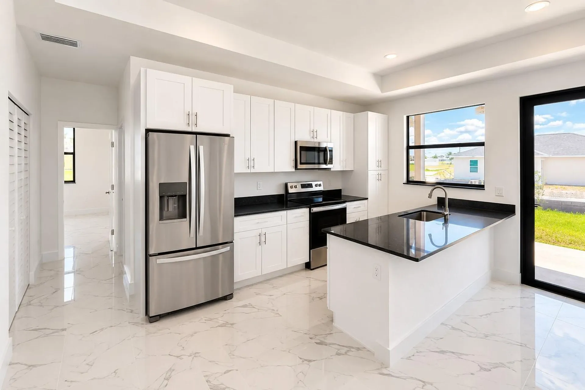 1107 NW 9th Avenue Cape Coral FL 33993