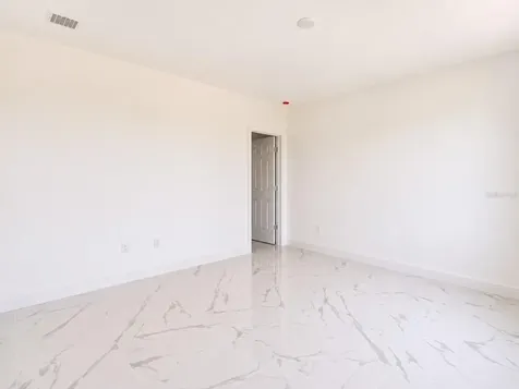 1107 NW 9th Avenue Cape Coral FL 33993