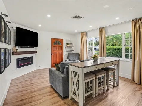 1801 S Fern Creek Avenue Orlando FL 32806