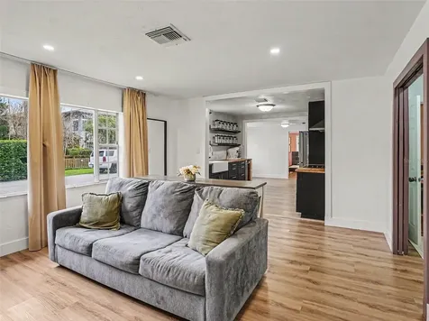 1801 S Fern Creek Avenue Orlando FL 32806