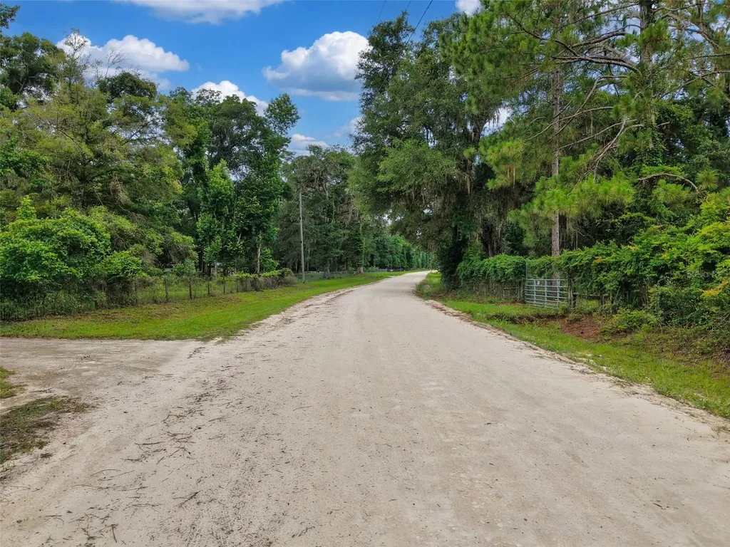 109 NE 194th Avenue Old Town FL 32680