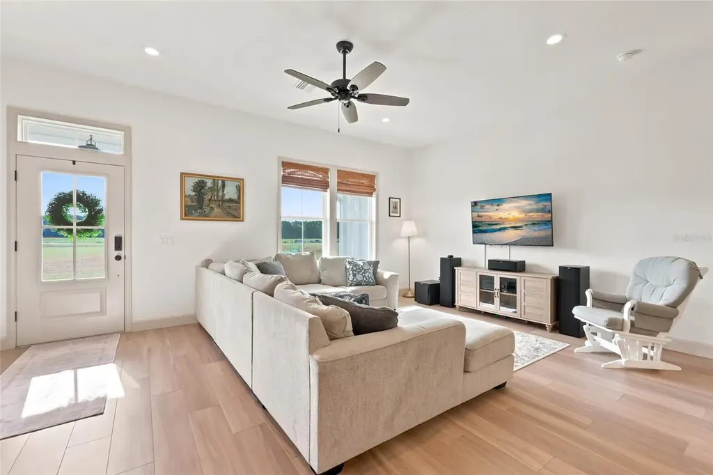 3705 NW 31st Avenue Bell FL 32619