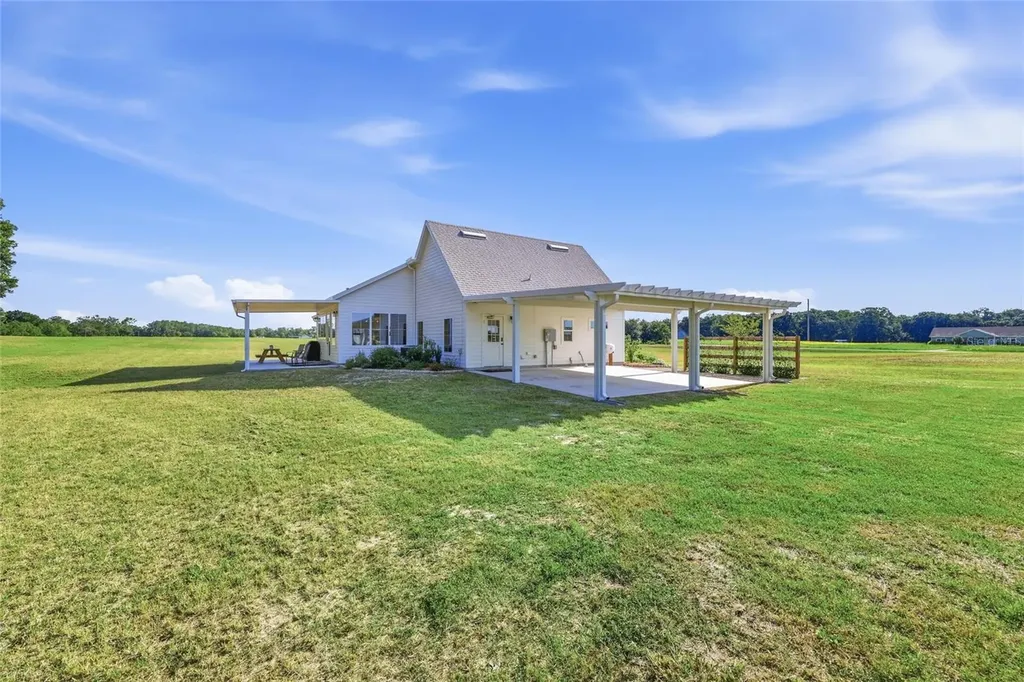 3705 NW 31st Avenue Bell FL 32619