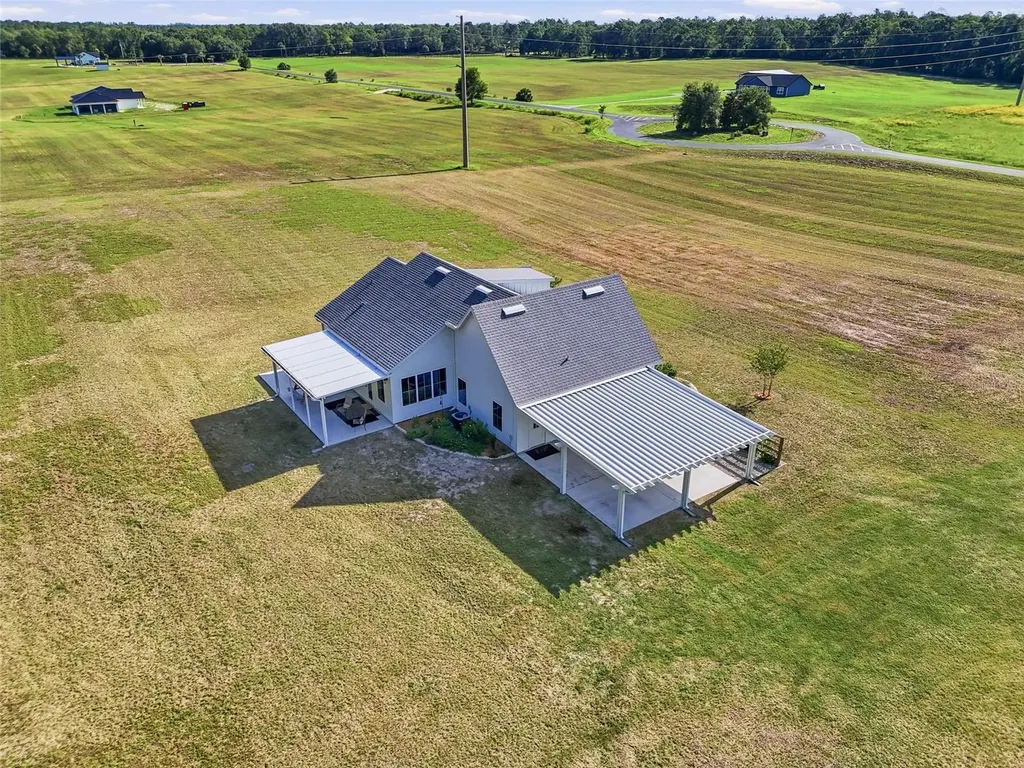3705 NW 31st Avenue Bell FL 32619