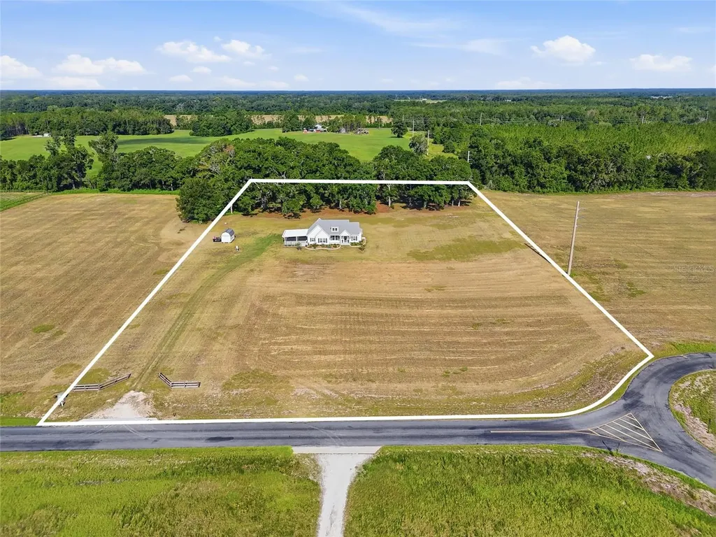 3705 NW 31st Avenue Bell FL 32619