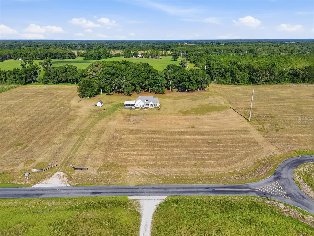 3705 NW 31st Avenue Bell FL 32619
