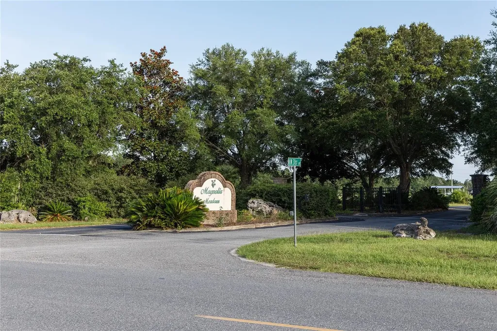 3705 NW 31st Avenue Bell FL 32619