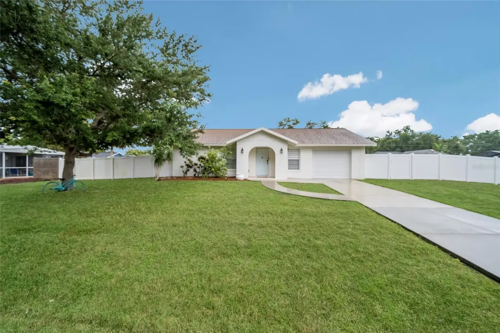 643 Mobile Road Venice FL 34293