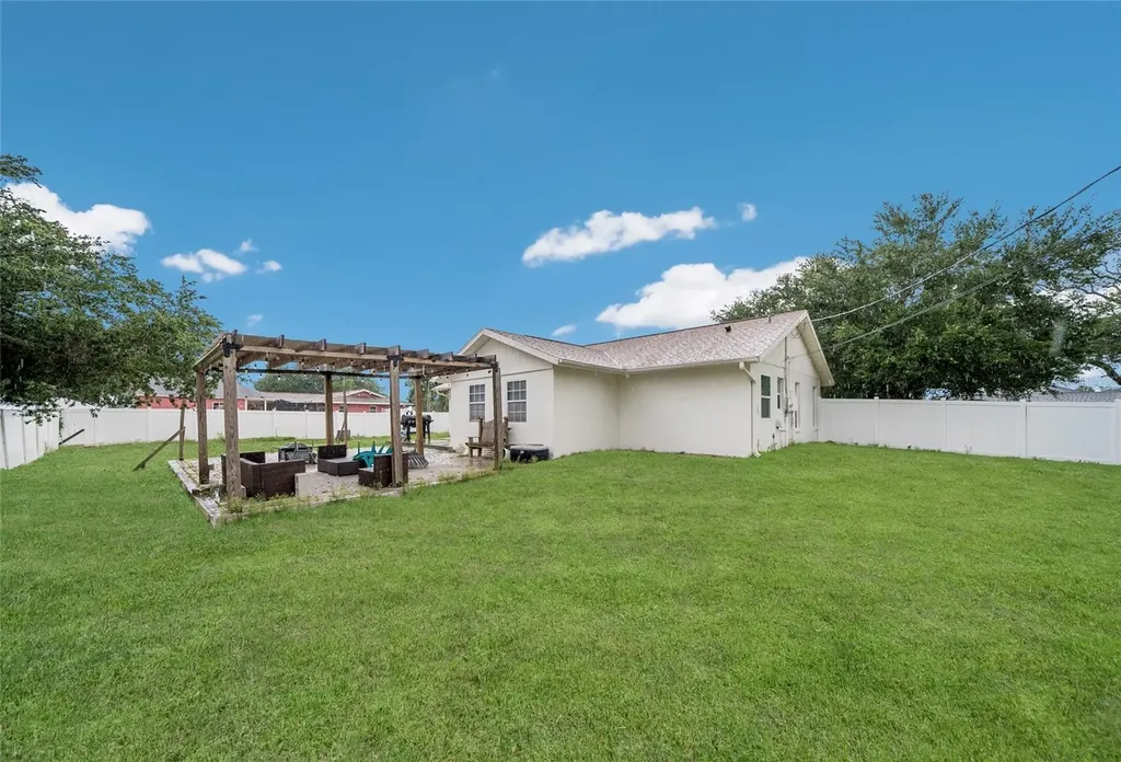 643 Mobile Road Venice FL 34293