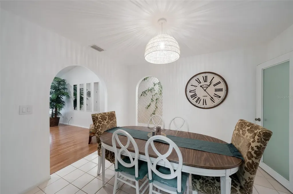 643 Mobile Road Venice FL 34293