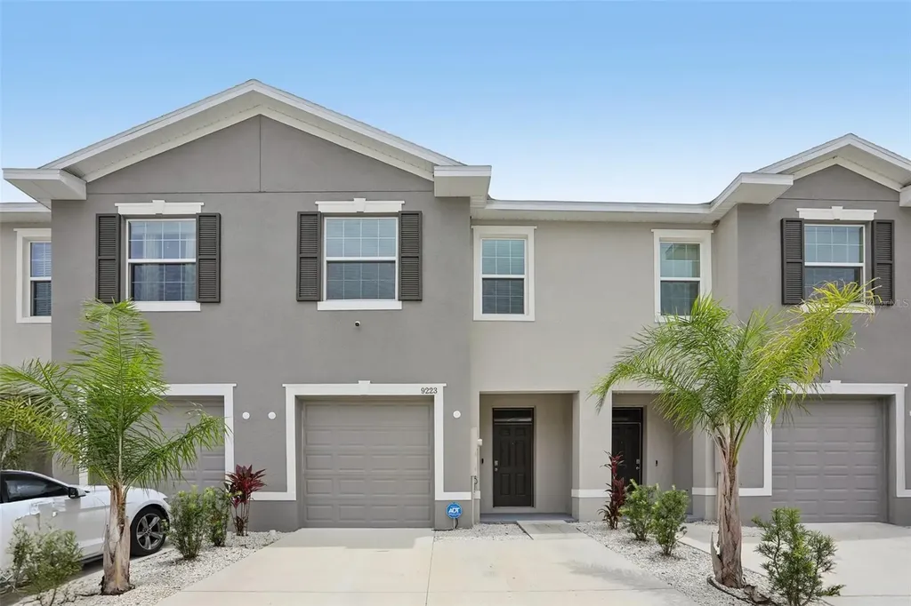 9223 Rock Harbour Way Tampa FL 33637