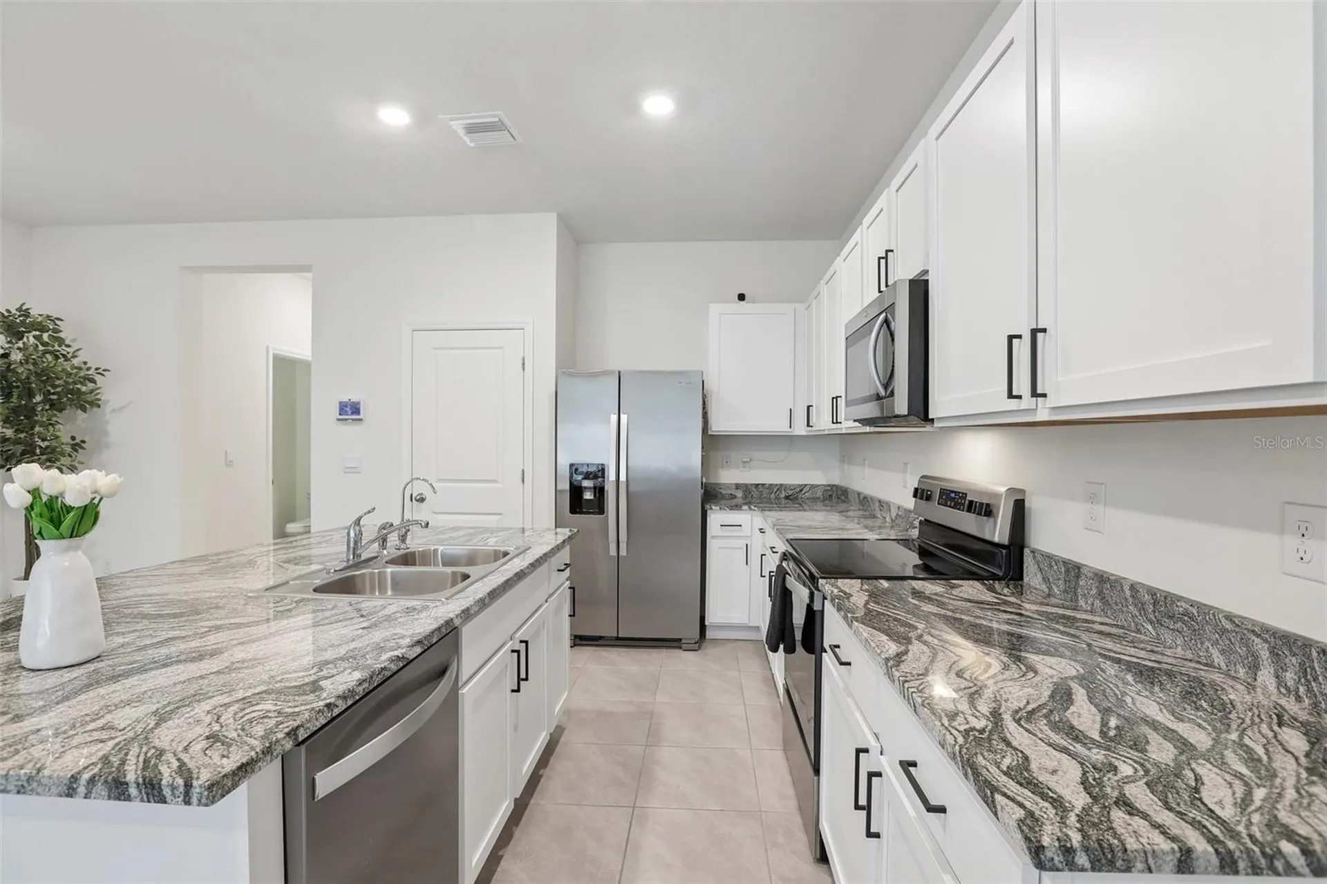 9223 Rock Harbour Way Tampa FL 33637