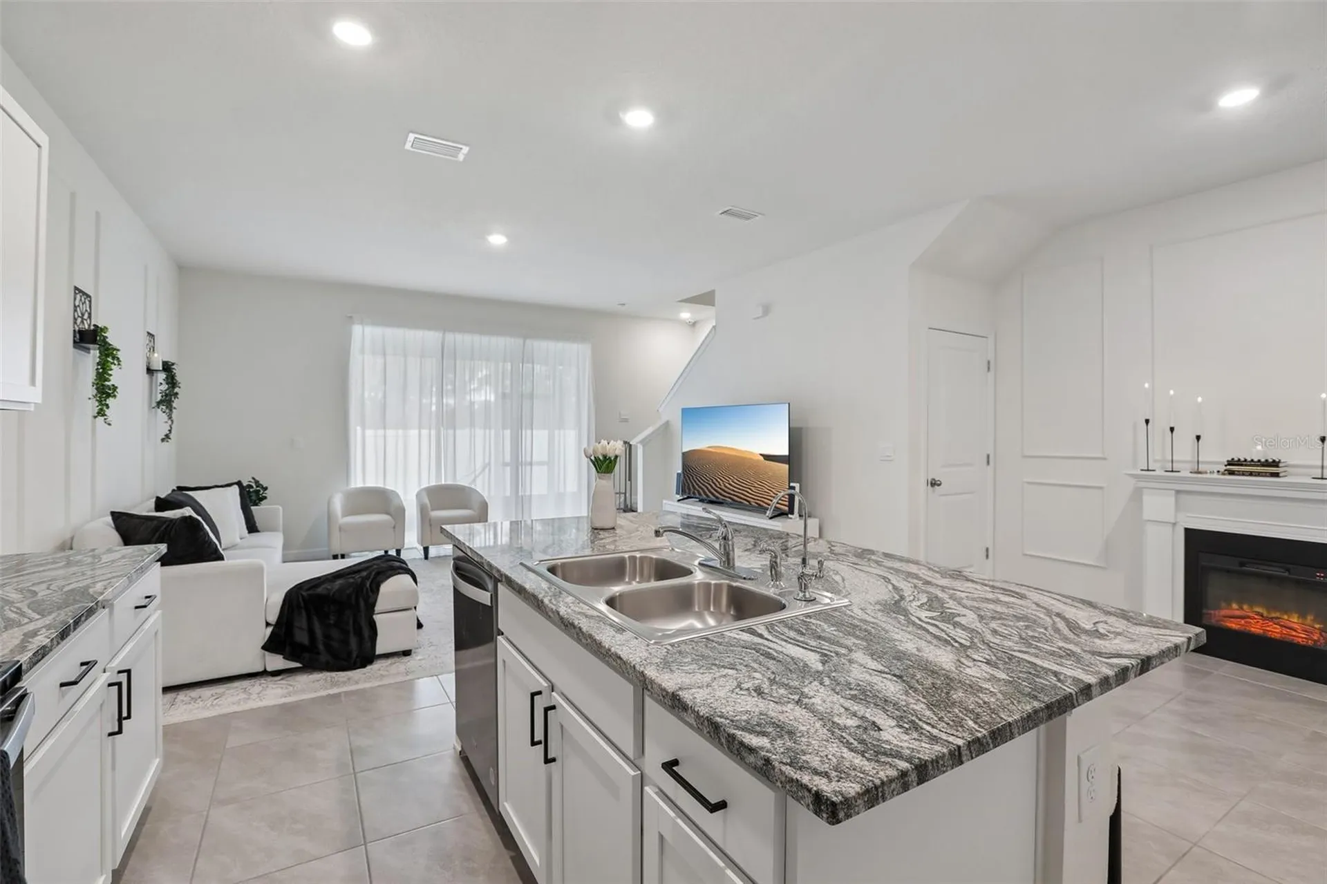 9223 Rock Harbour Way Tampa FL 33637