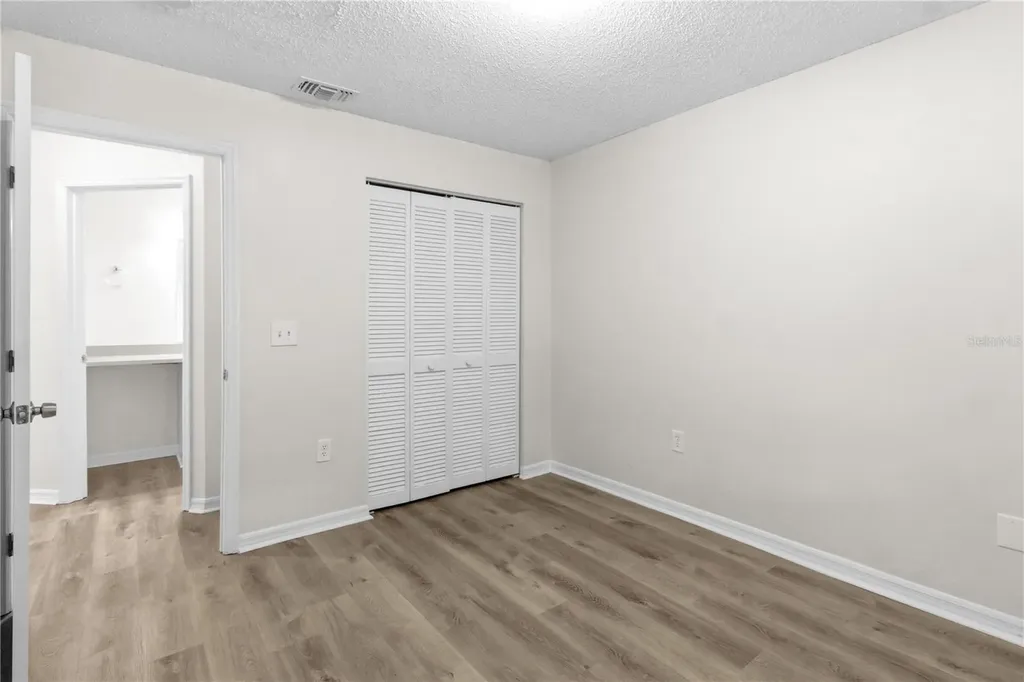 929 Sandywood Drive Brandon FL 33510