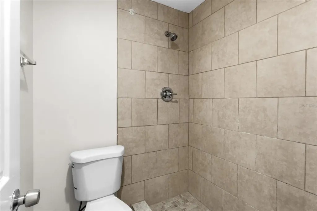 929 Sandywood Drive Brandon FL 33510