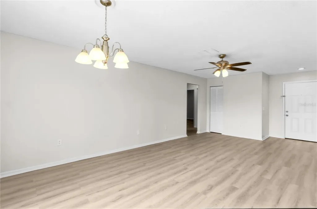929 Sandywood Drive Brandon FL 33510
