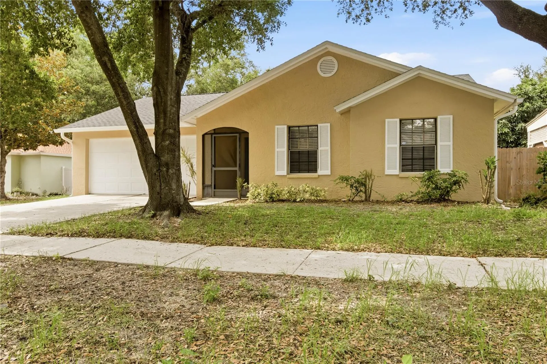 929 Sandywood Drive Brandon FL 33510