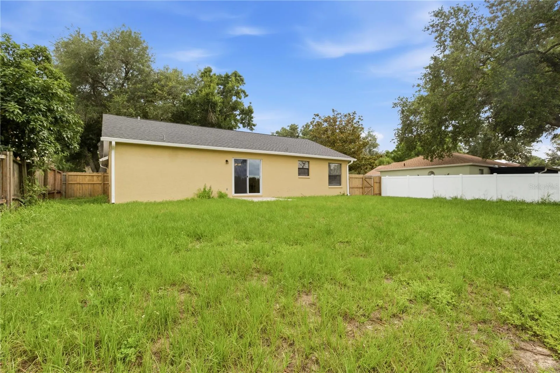 929 Sandywood Drive Brandon FL 33510