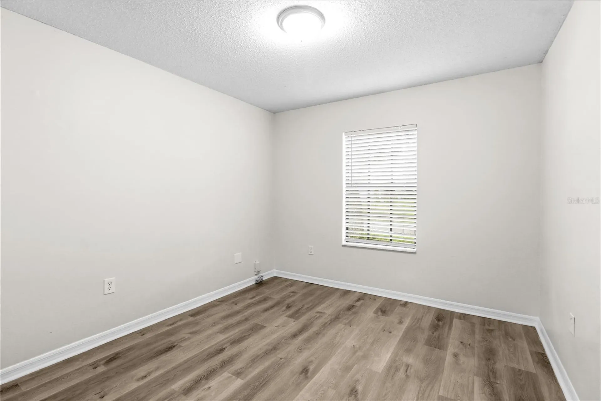 929 Sandywood Drive Brandon FL 33510