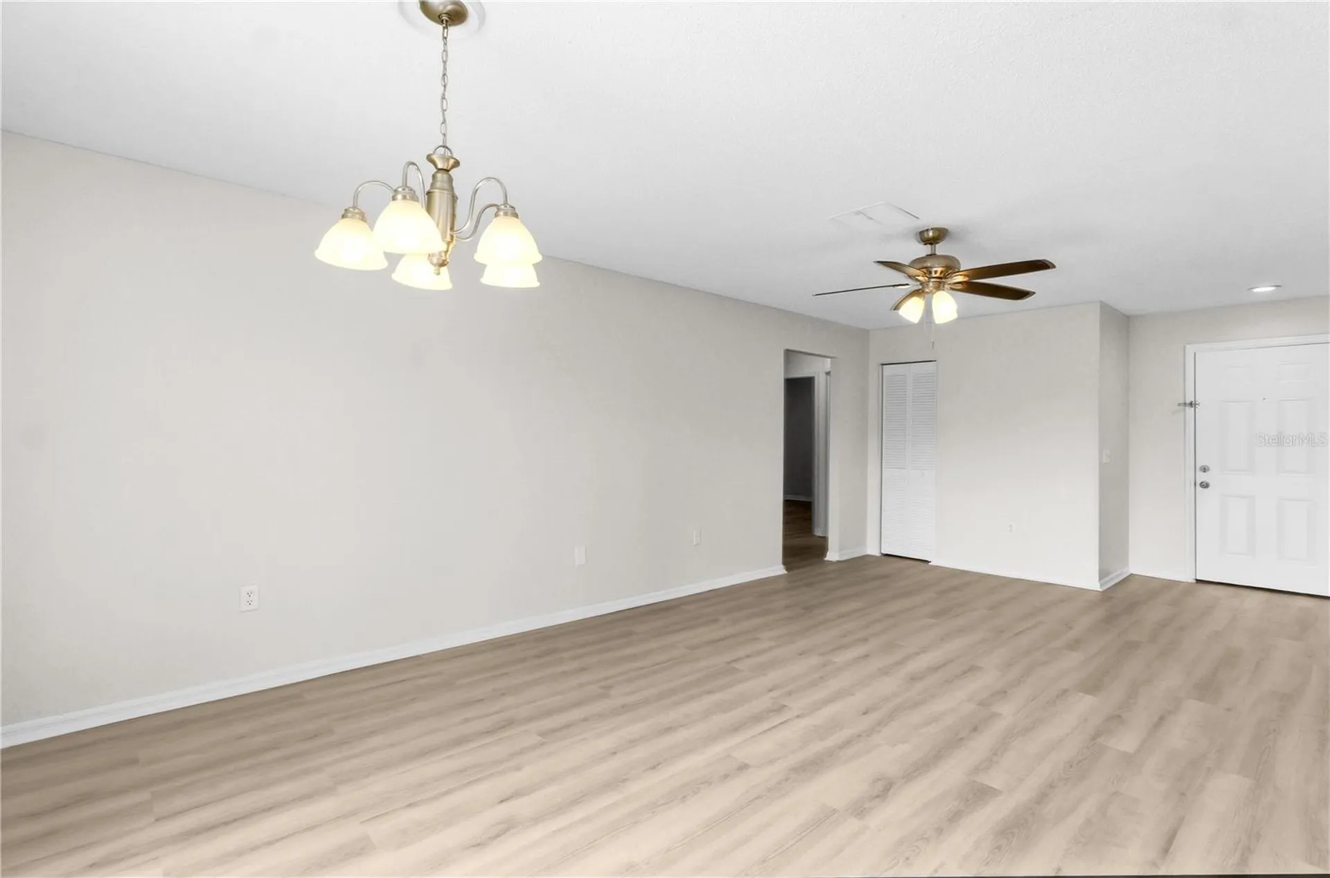 929 Sandywood Drive Brandon FL 33510