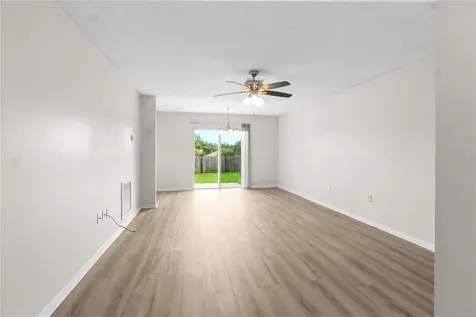 929 Sandywood Drive Brandon FL 33510