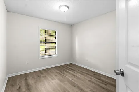 929 Sandywood Drive Brandon FL 33510