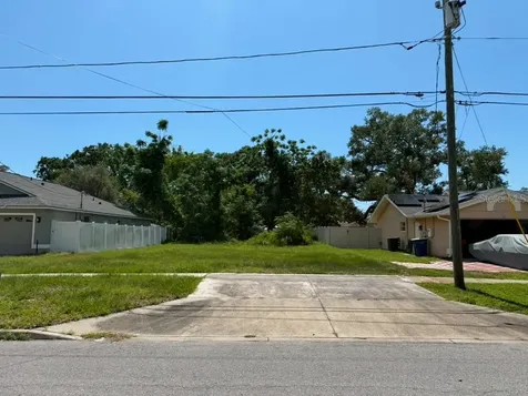 906 Pennsylvania Avenue Clearwater FL 33755