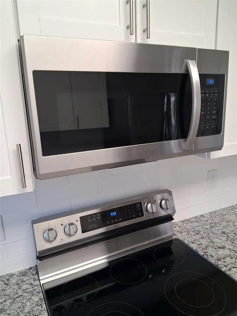 3211 18th Avenue W Bradenton FL 34205