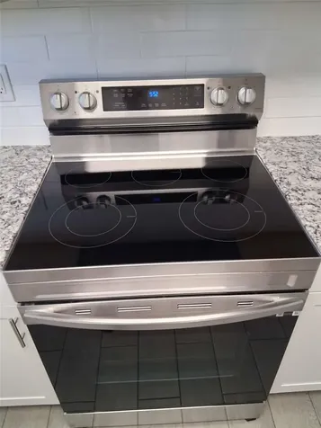 3211 18th Avenue W Bradenton FL 34205