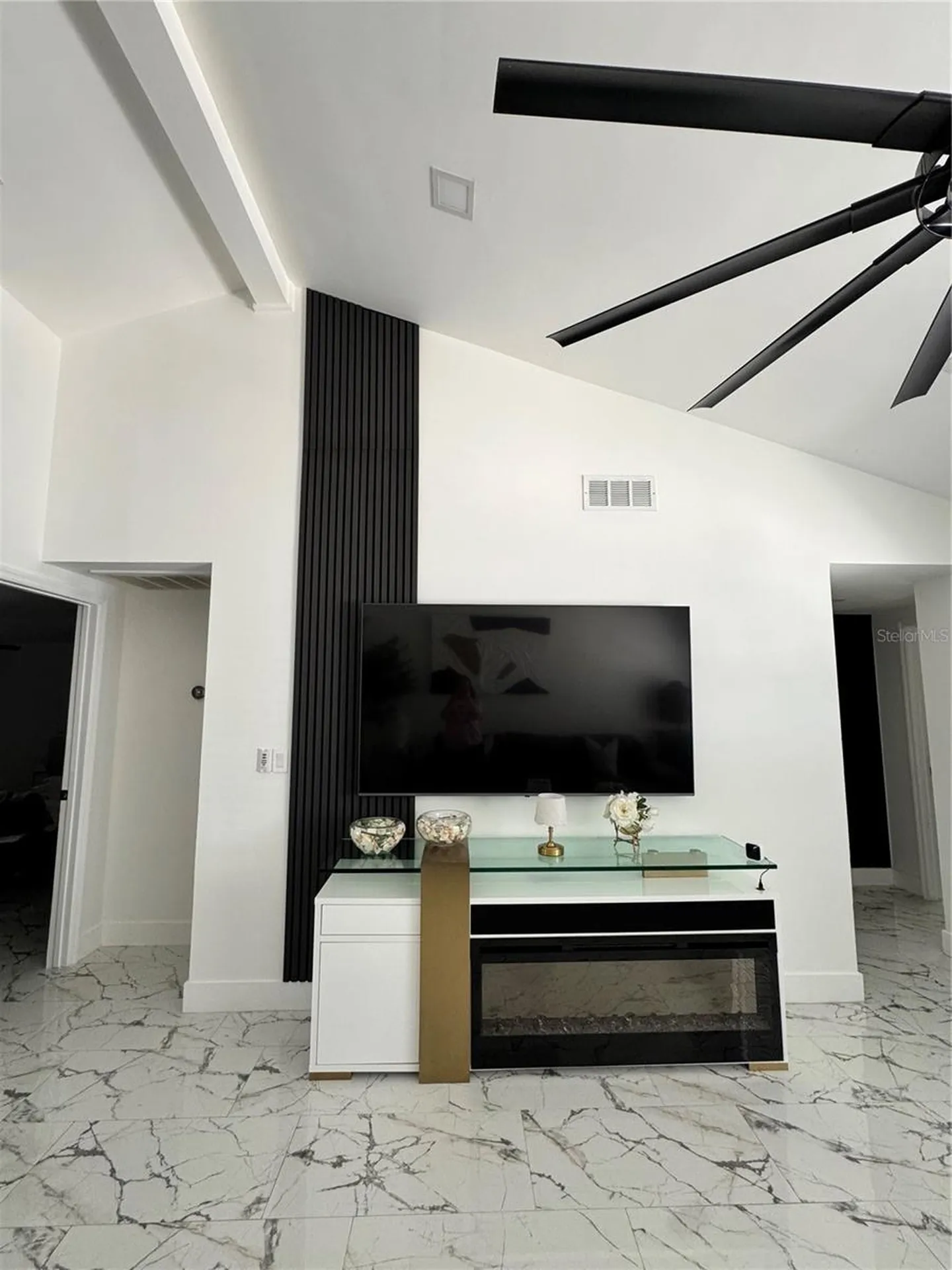 10114 Briarwick Court Tampa FL 33615
