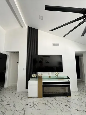 10114 Briarwick Court Tampa FL 33615