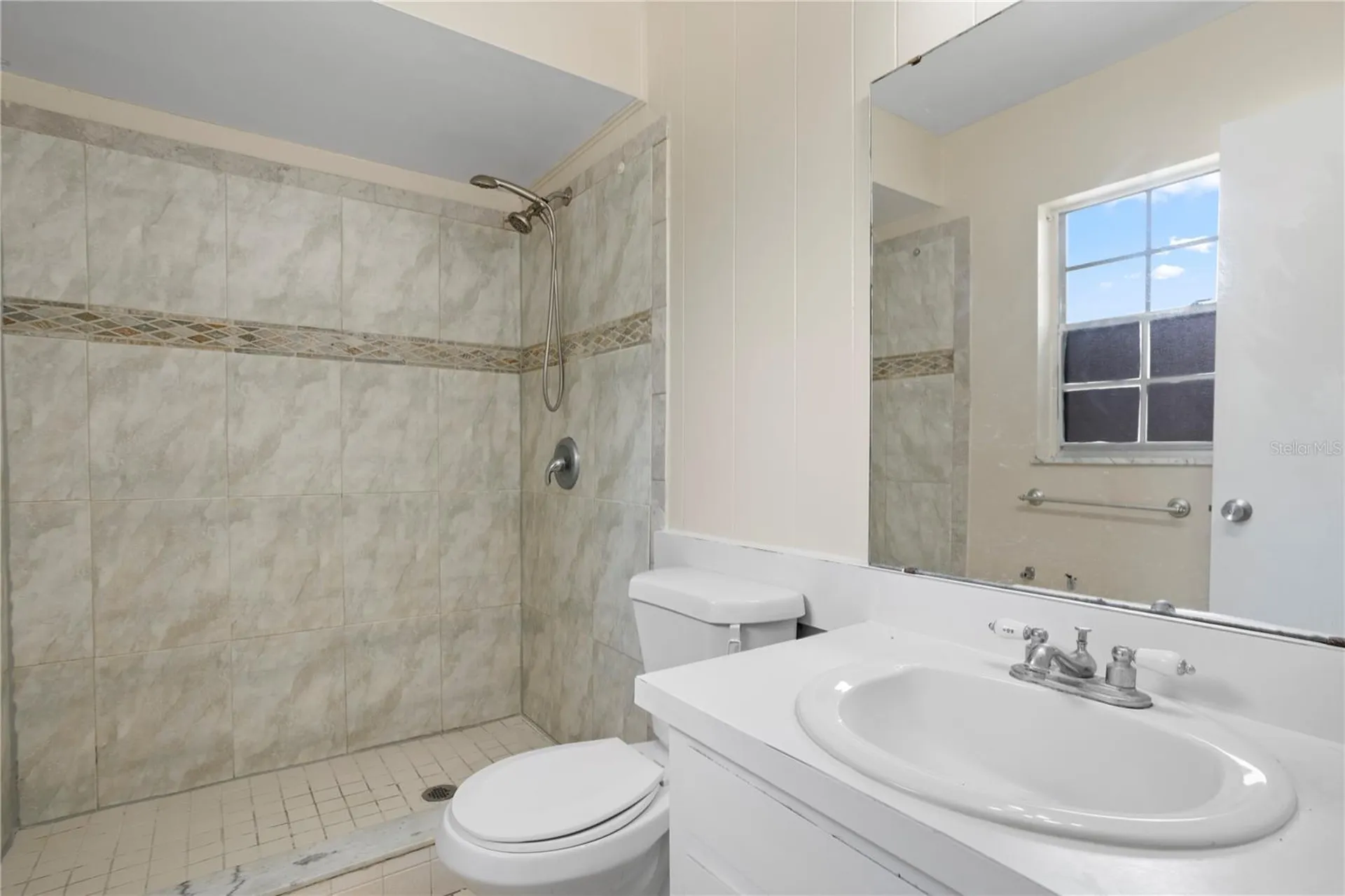 5771 Kislin Place Orlando FL 32807