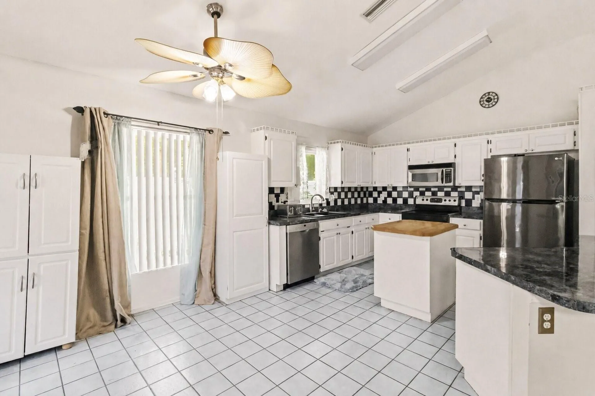 9714 Stone Mountain Place Tampa FL 33634