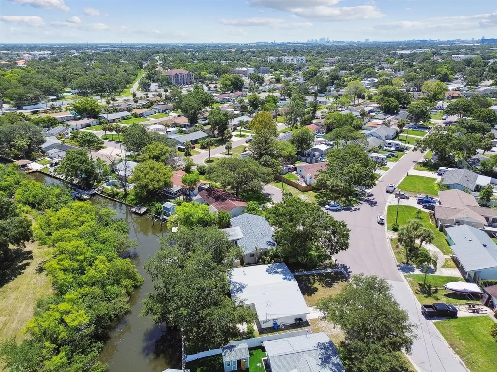 8703 Driftwood Drive Tampa FL 33615