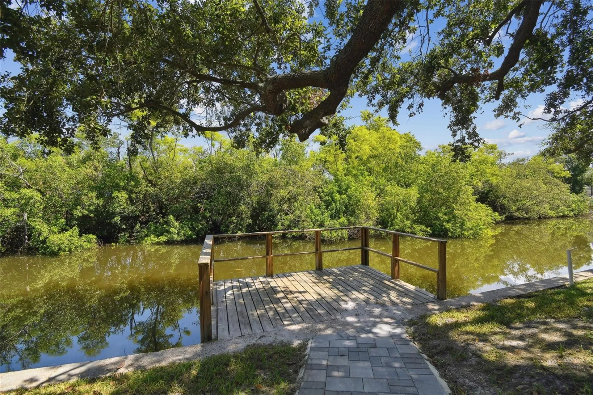 8703 Driftwood Drive Tampa FL 33615