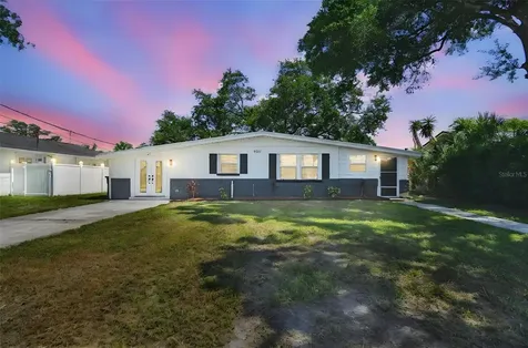 8703 Driftwood Drive Tampa FL 33615
