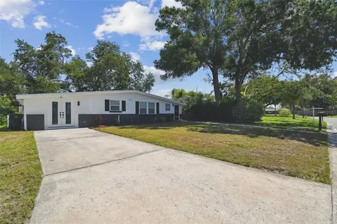 8703 Driftwood Drive Tampa FL 33615