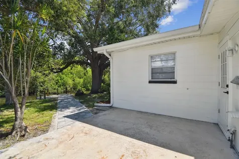 8703 Driftwood Drive Tampa FL 33615
