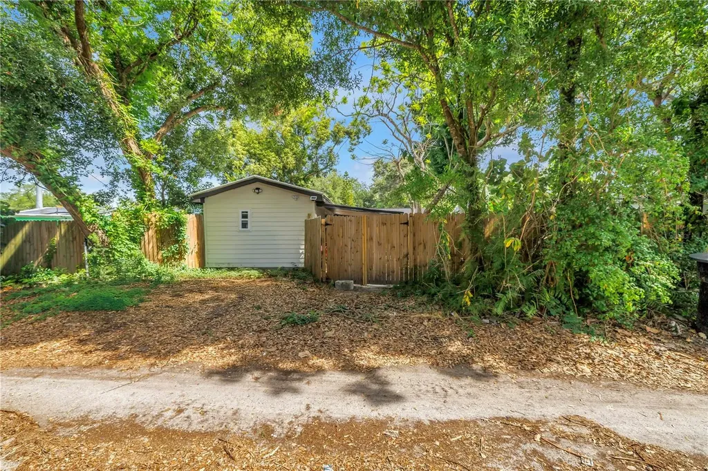 5034 2nd Avenue S St Petersburg FL 33707