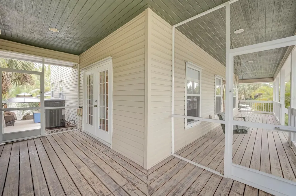 740 W Virginia Avenue Punta Gorda FL 33950