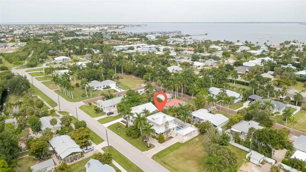 740 W Virginia Avenue Punta Gorda FL 33950