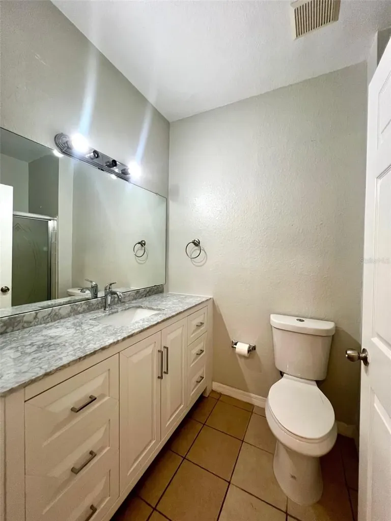 5951 Westgate Drive Orlando FL 32835